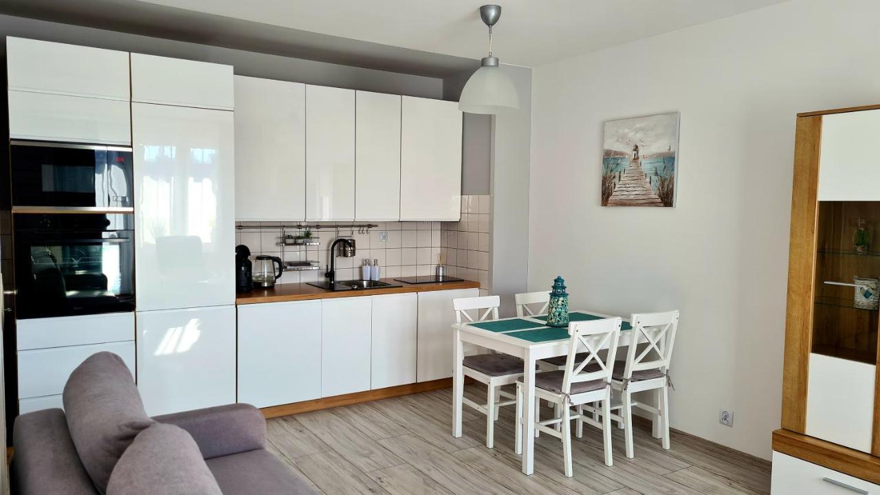 Apartament Z Garazem W Kolobrzegu Kołobrzeg Exterior foto